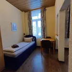 Haus Savina בית הארחה וויימר